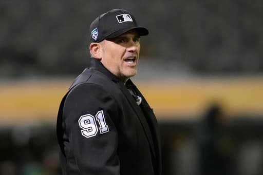 Umpire Brian Knight retires due to injuries, replaced on MLB staff by Charlie Ramos