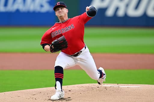 CJ Kayfus, Gabriel Arias drive in 2 runs apiece as Guardians down Cubs 6-5 to split doubleheader