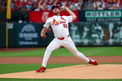 Giants look to keep home win streak alive, host the Braves