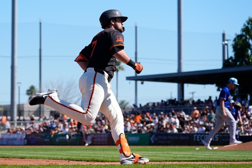 J.D. Davis released by San Francisco Giants after beating team in arbitration
