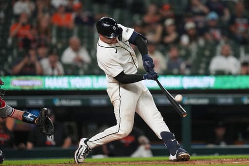 Dingler hits 2 HRs, drives in 4 runs as Tigers outslug Twins 10-4 in game featuring 8 HRs