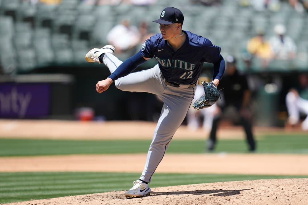 Mariners scratch right-hander Bryan Woo from start against White Sox