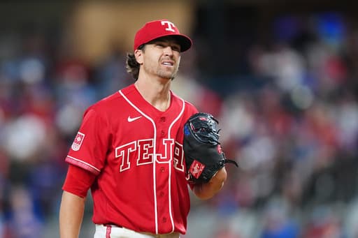 DeGrom has 9 Ks to win on his 38th birthday as Rangers get wild 9-7 victory over Padres