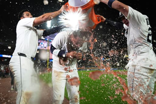 Gleyber Torres draws game-ending walk as Detroit Tigers beat Houston Astros 1-0 in 10 innings