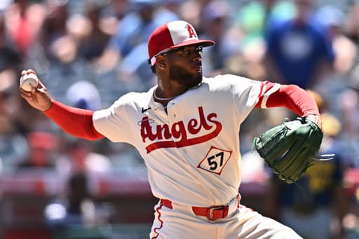 Ureña throws 3-hit ball for 6 innings, Meckler hits 2-run homer as Angels beat Brewers 3-0