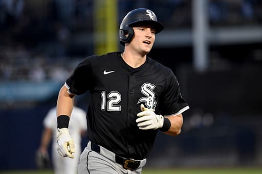 Montgomery homers and drives in 5 to rally White Sox past Rays 11-9
