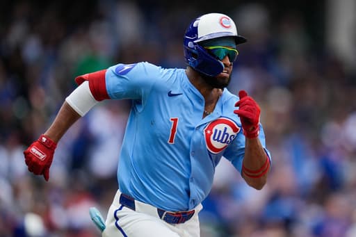 Versatile Willi Castro and Rockies agree to $12.8 million, 2-year deal, AP source says