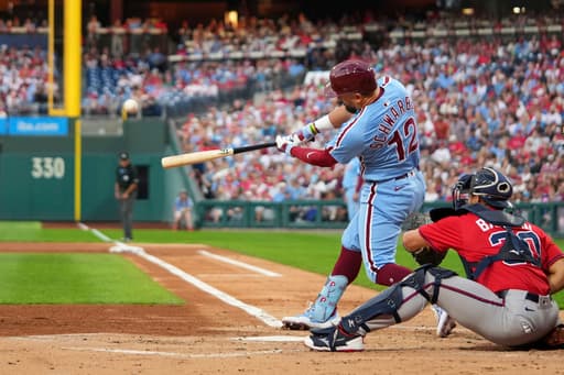 Phillies slugger Kyle Schwarber homers in 3 of his first 4 at-bats against Braves