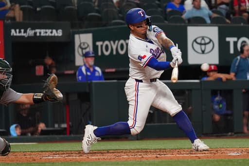 Freeman and Helman get big-league 1sts on back-to-back pitches for Rangers against A’s