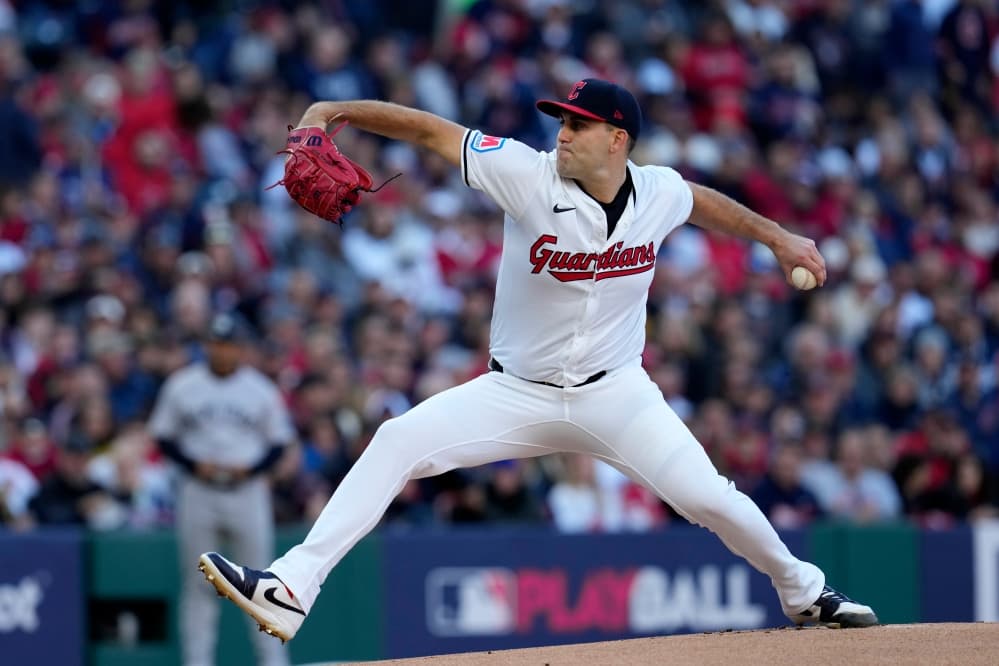 Chicago Cubs finalize 2-year contract with LHP Matthew Boyd