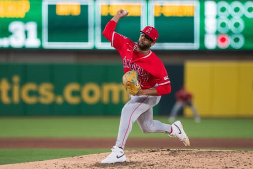 Ureña and 3 Angels relievers silence Athletics in a 7-0 victory