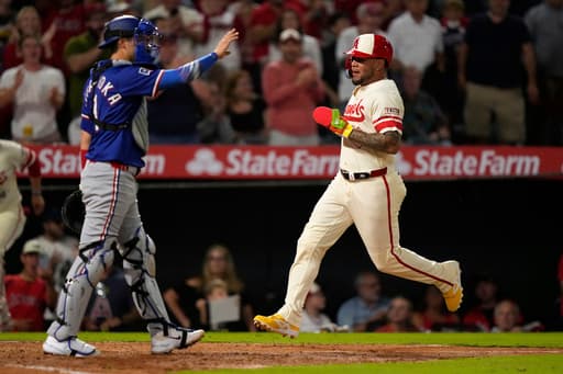 Moncada’s clutch hit highlights 4-run rally that lifts Angels over Rangers 8-5