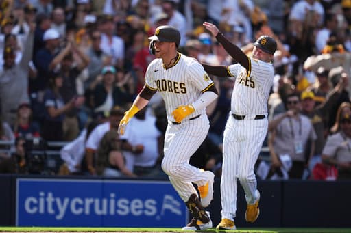 Gavin Sheets, Jackson Merrill key Padres’ big 7th-inning rally past Braves 7-4 on opening day
