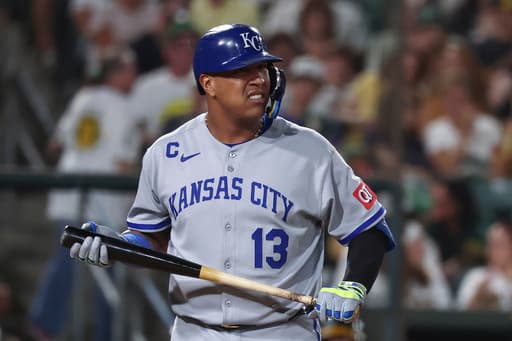 Royals’ Salvador Perez expected to return in 2026, team eyes playoff comeback following 82-80 finish