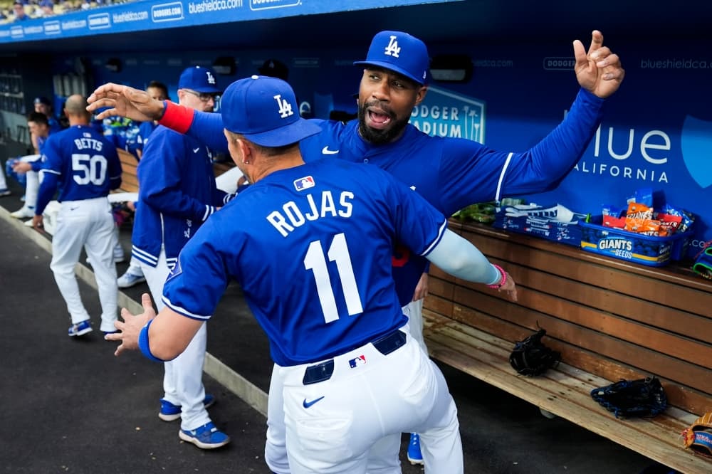 Jason Heyward placed on injured list by Dodgers because of back tightness