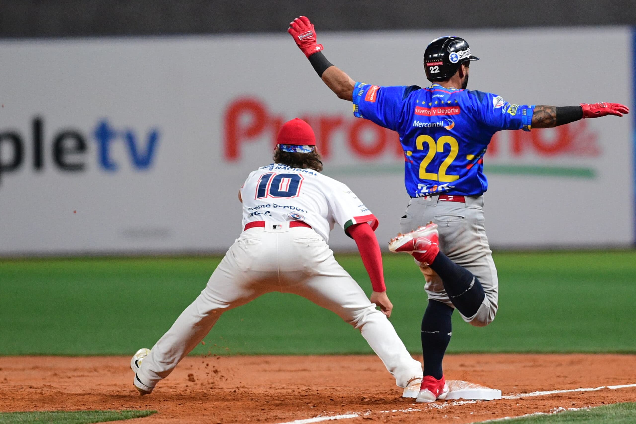 Venezuela Opens Caribbean Series With Home Win at La Rinconada