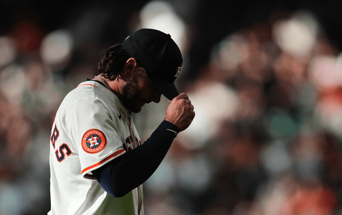 Houston pitcher McCullers receives death threats directed at his children after tough start