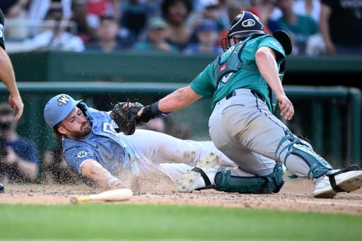 Luis García Jr. homers and CJ Abrams gets 3 hits to help Nationals beat Mariners 8-3