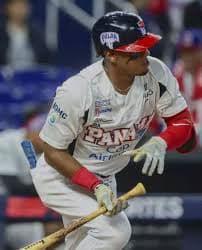 Hanshin Tigers Sign Panamanian Infielder Jean Arnaez