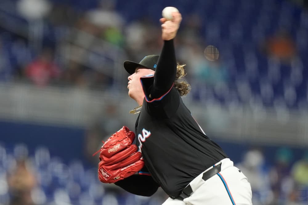 Marlins pitcher Ryan Weathers leaves start because of finger soreness