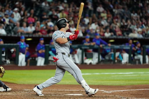Benintendi’s tiebreaking 3-run homer in 9th lifts White Sox over Diamondbacks 4-1