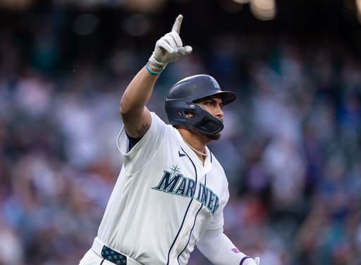 Mariners first baseman Josh Naylor is back in the lineup for Wednesday’s game against the Mets