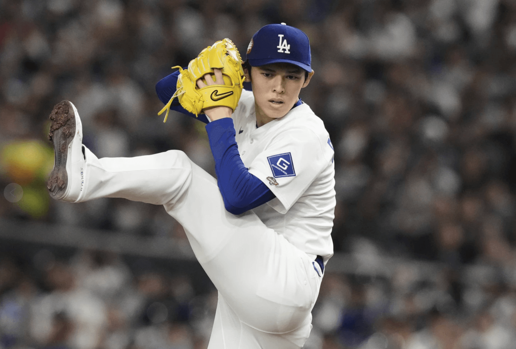 Dodgers’ Roki Sasaki throws 3 powerful but erratic innings in pressure-packed MLB debut