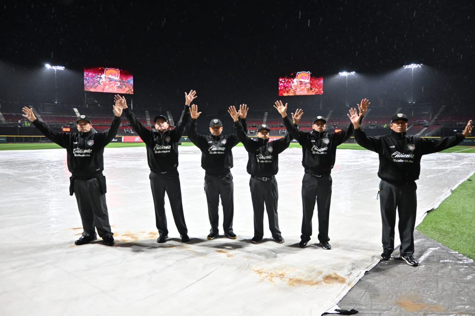 LMB Playoffs: Union Laguna Routs Dos Laredos; Two Zona Sur Games Suspended Due to Weather