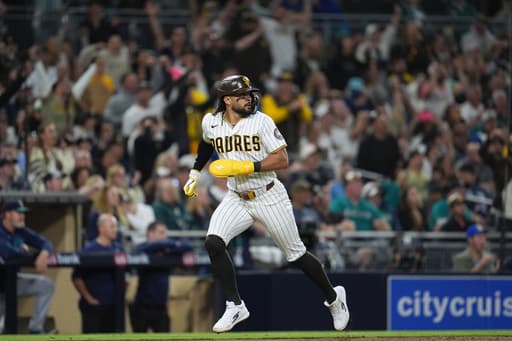 Padres beat Mariners 5-2 behind Tatis, Buehler for 8th straight win, 11th in 12 games