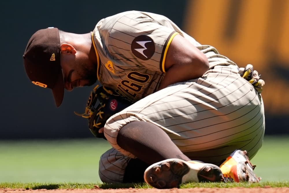 Padres’ star Xander Bogaerts placed on IL with fractured left shoulder