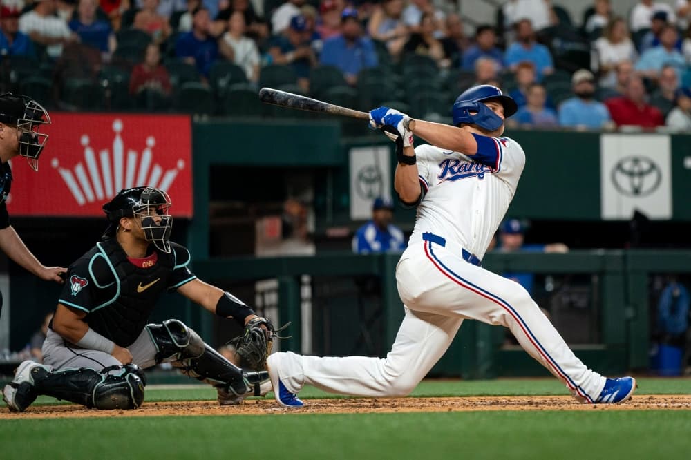 Corey Seager producing now for Rangers with homer-a-game streak after slow start to season