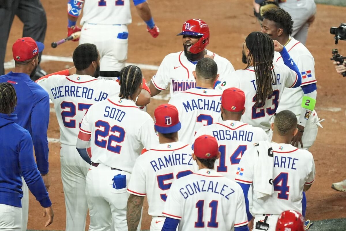 junior-caminero-home-run-wbc-semifinal-miami-2026.jpg