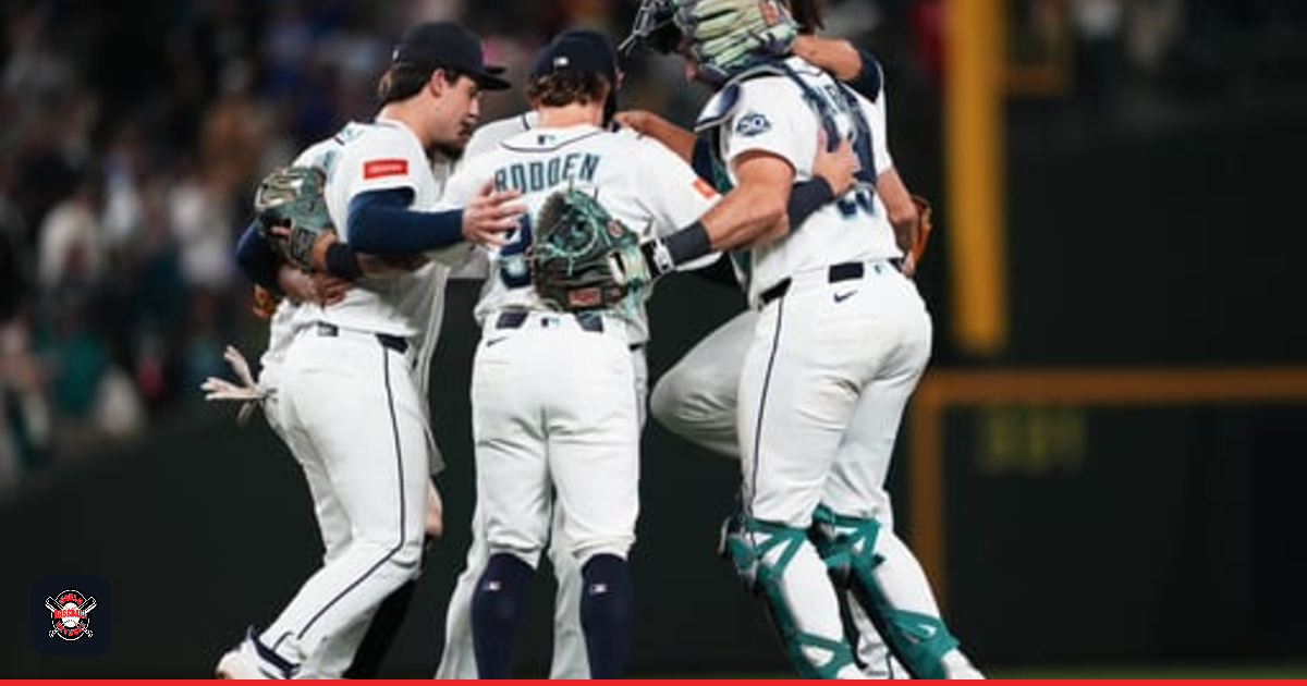 Cal Raleigh hits 3 homers as Mariners snap Phillies' 9-game win streak ...